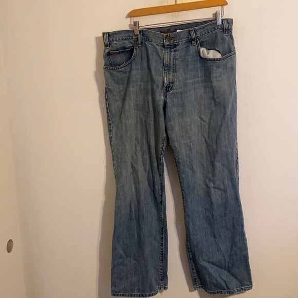 EDDIE BAUER BLUE JEANS SIZE 38x32